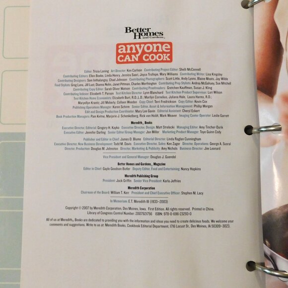 Anyone Can Cook Better Homes and Gardens Cookbook 1st Edition 2007 HB Binder - Picture 4 of 15